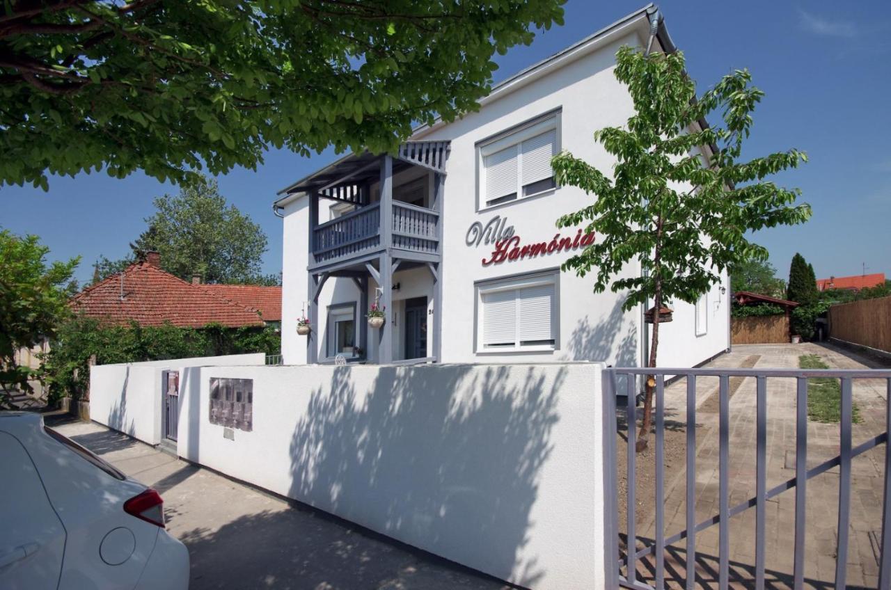 Villa Harmónia Gyula Exterior foto